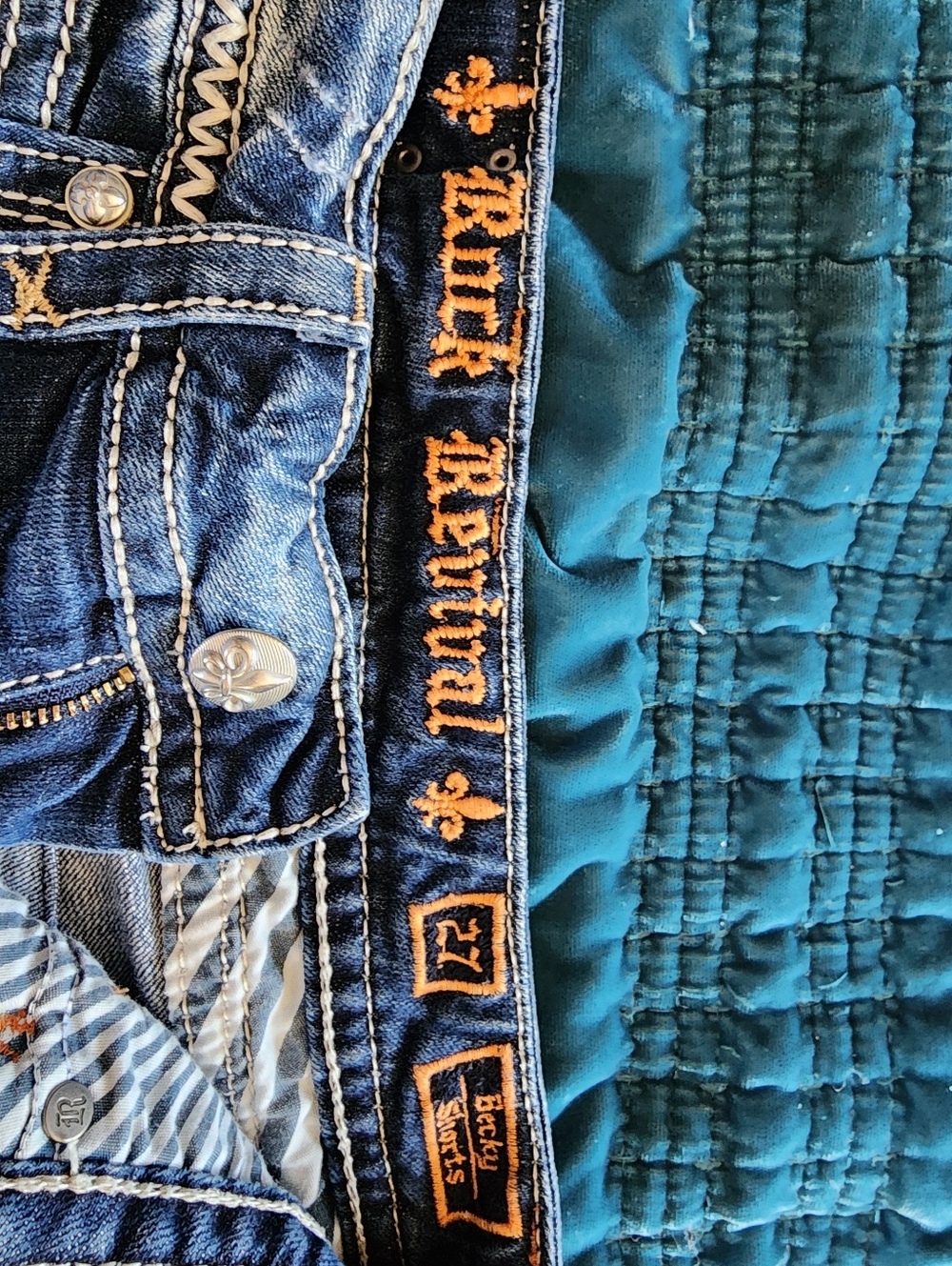Rock Revival "Becky" Shorts Size 27 - Picture 3 of 7